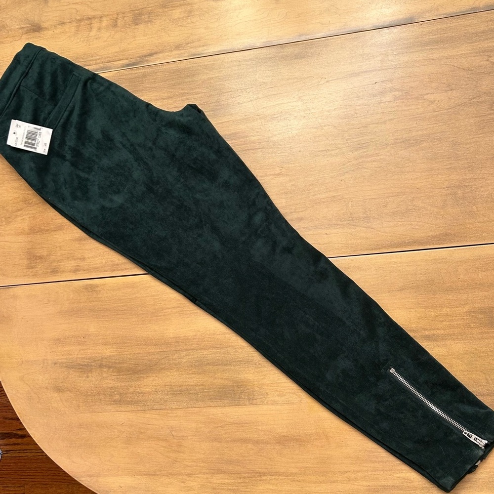 BLANKNYC green suede ankle legging pant zipper hem women size 28 NWT